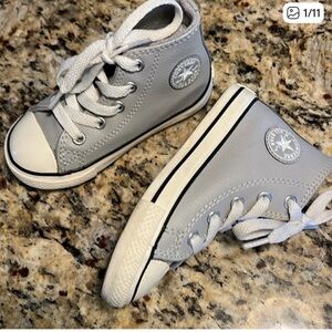 Converse Kids Chuck Taylor All Star Gray Leather Wool Lined Thermal Hi Top Shoe
